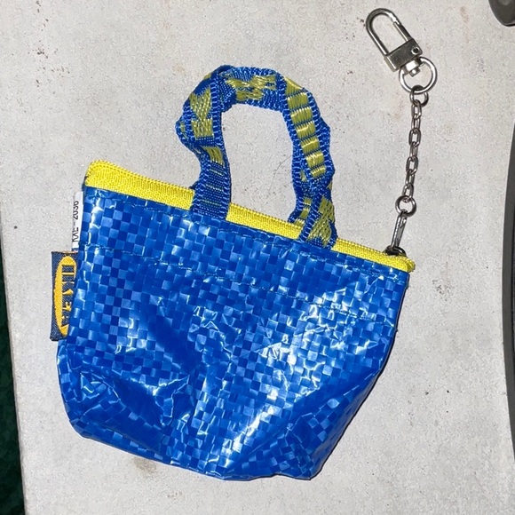 IKEA 2 FRAKTA BLUE Keychain Shopping zip Tote bags - Picture 4 of 5